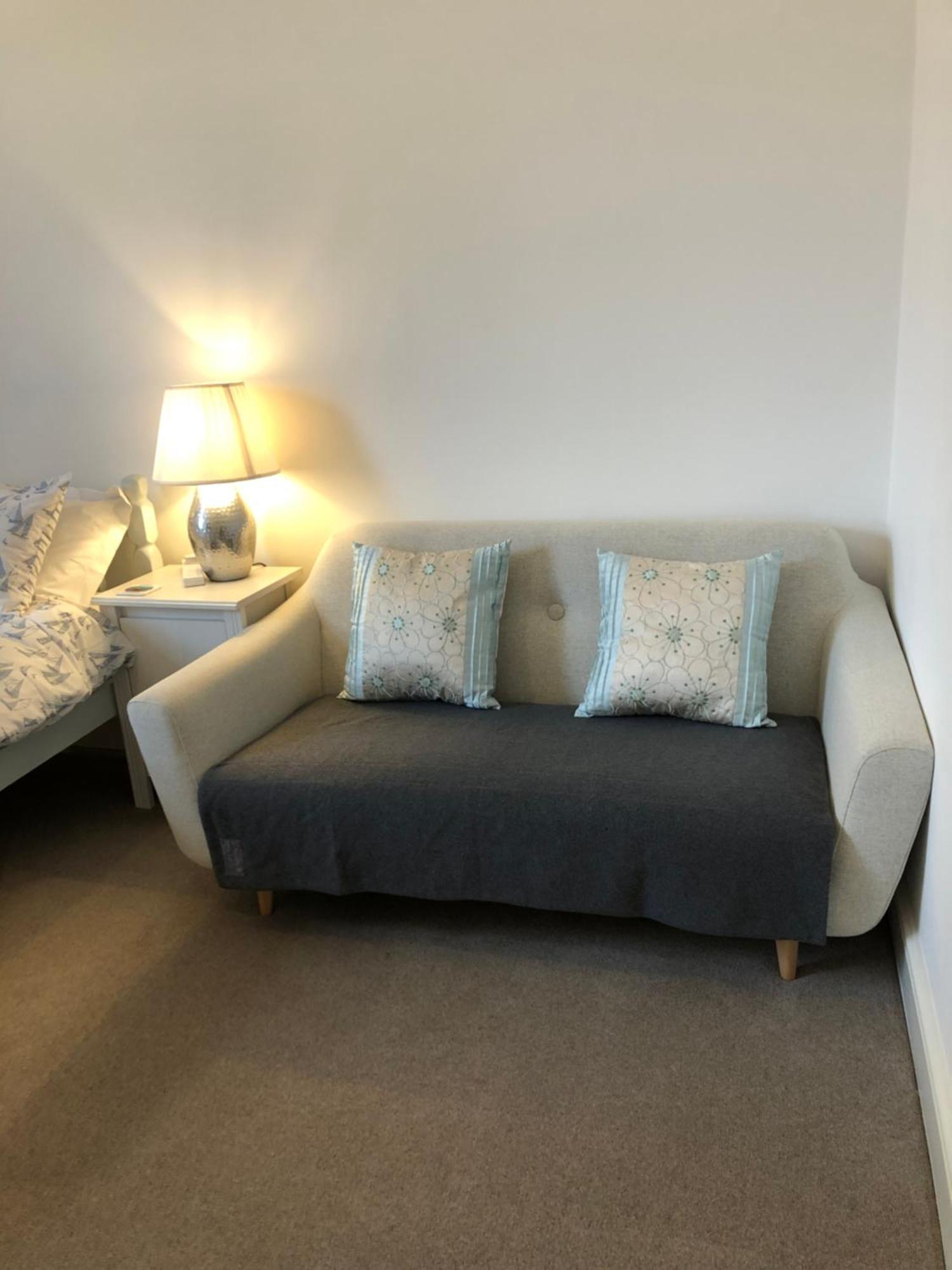 Puffin. Comfortable Annexe Central 法尔茅斯 外观 照片